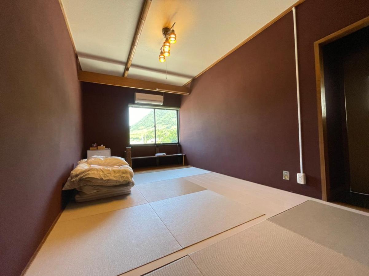 島宿nest Hostel Setoda ภายนอก รูปภาพ